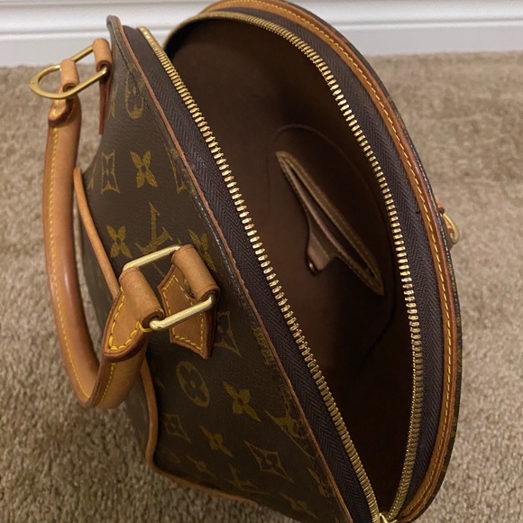 Louis Vuitton Ellipse PM Bag - Picture 3 of 10